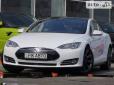 Tesla развиваєтся: в роботі вісім нових автомобільных проектів