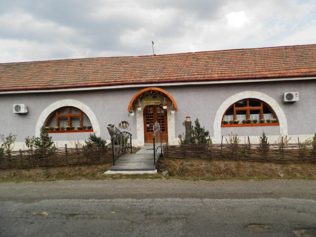 Єдиний в Україні дегустаційний зал лекварю знаходиться у селі Ботар, Виноградівського району Закарпатської області
