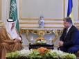 Як король Король Саудівської Аравії вітав Порошенка у своєму столичному палаці (відео)