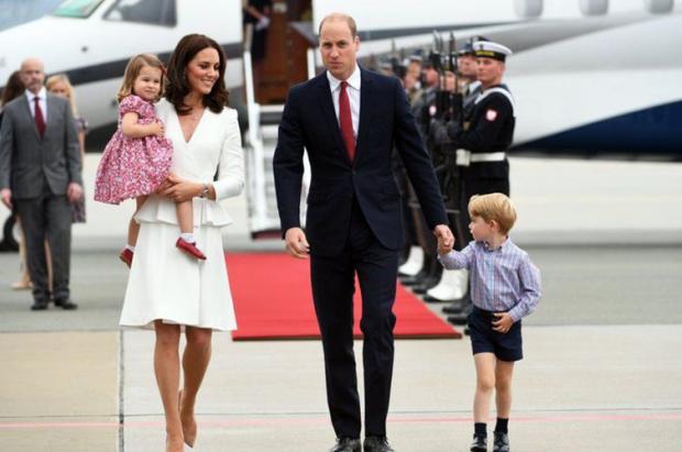 Герцог і Герцогиня Кембриджські в очікуванні своєї третьої дитини.