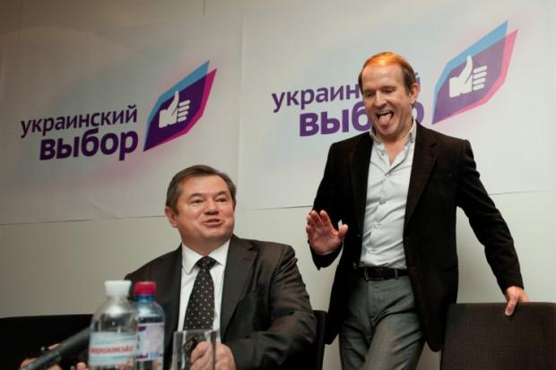 Лідер руху "Український вибір" Віктор Медведчук (праворуч)Фото: УНІАН 