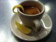 Кава з лимоном: У чому її особлива користь та смакові переваги
