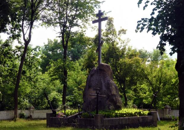 Пам'ятник учасникам Цусімської битви в селі Круподеринці