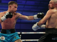 Великий бокс: Матьє Жермен так тікав від Далтона Сміта, що вилетів з рингу (відео)