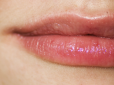 Не пропустіть! На які хвороби може вказувати сухість губ