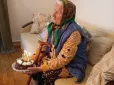 Не коштує жодної копійки: Сторічна жителька Тернопільщини здивувала секретом довголіття (відео)