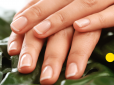 Бережіться! Які хвороби можна розпізнати за станом нігтів