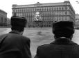 Нині це може здивувати! Які товари люди соромилися купувати в СРСР і чому