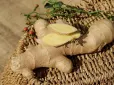 Варто включити в раціон! Лікар-кардіолог назвав 9 продуктів, які розріджують кров